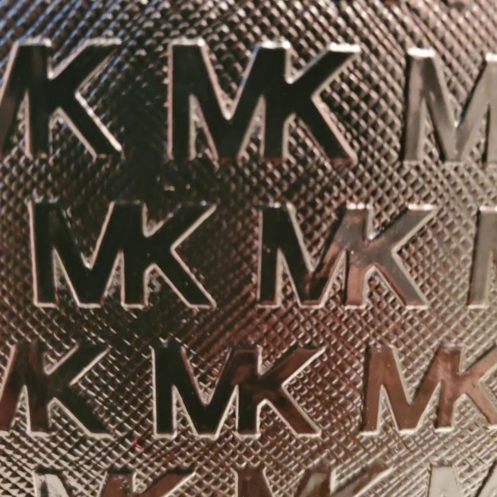 🔥👑🔥NWT Authentic Michael Kors MD Carry-All Tote - Picture 2 of 8